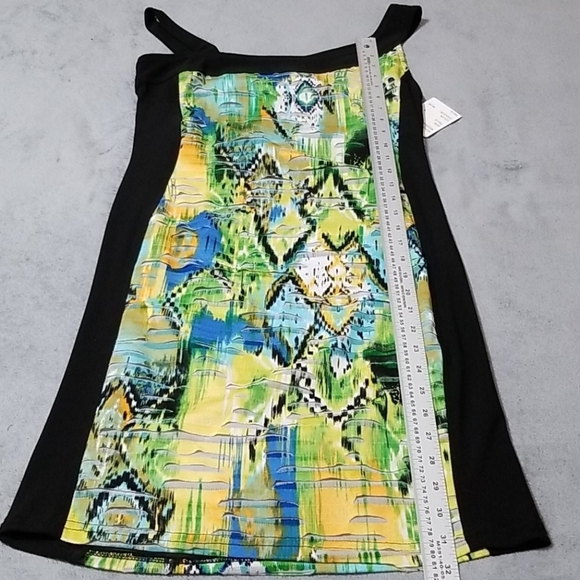 Goa Multicolor Abstract Print Dress In A Size 6 - Picture 6 of 7